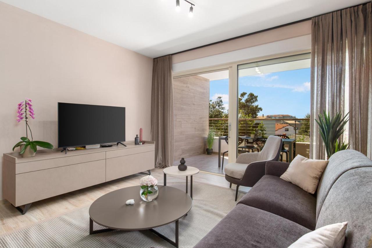 Apartment Hana Пиешчана Увала Екстериор снимка