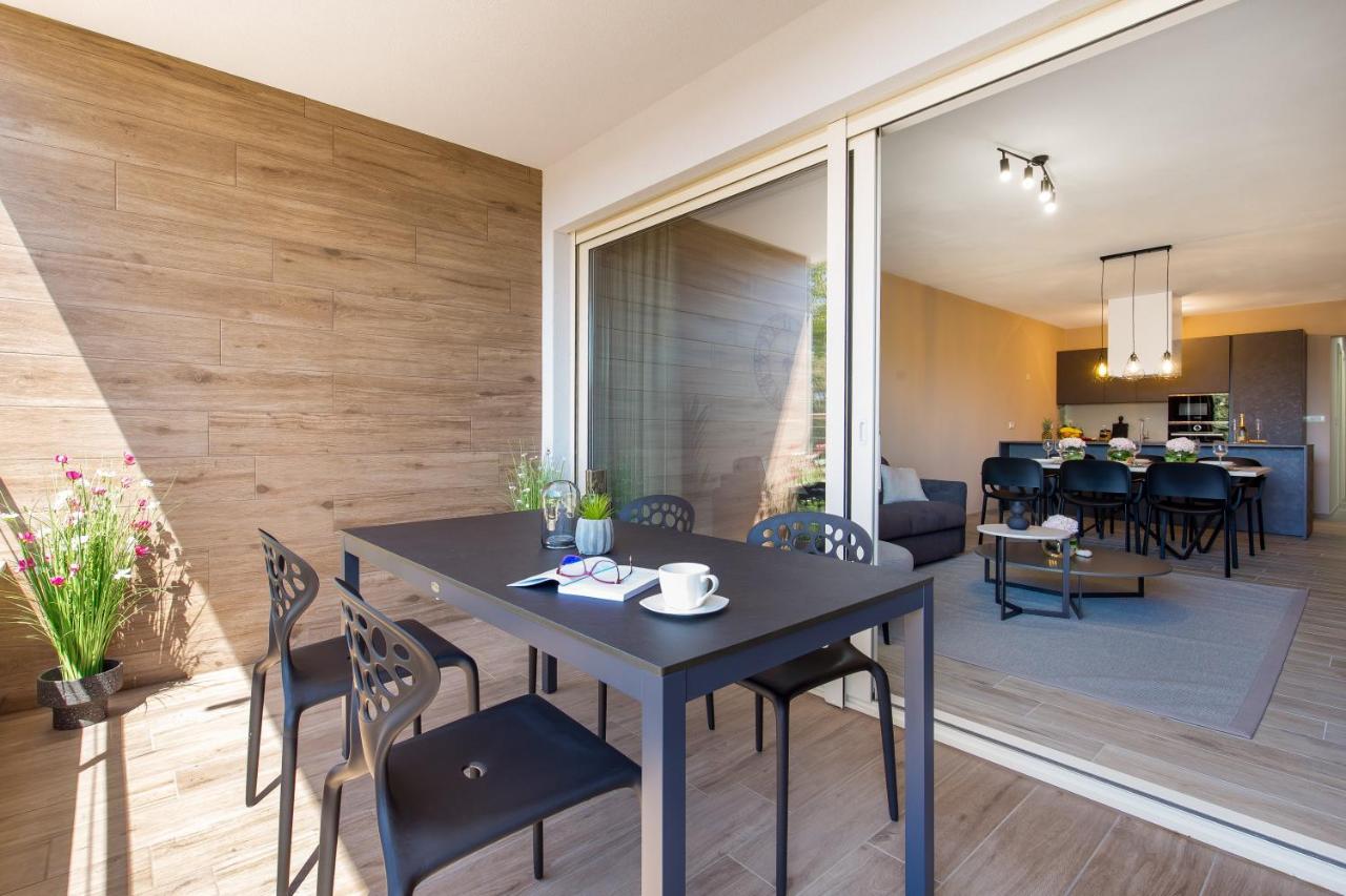Apartment Hana Пиешчана Увала Екстериор снимка