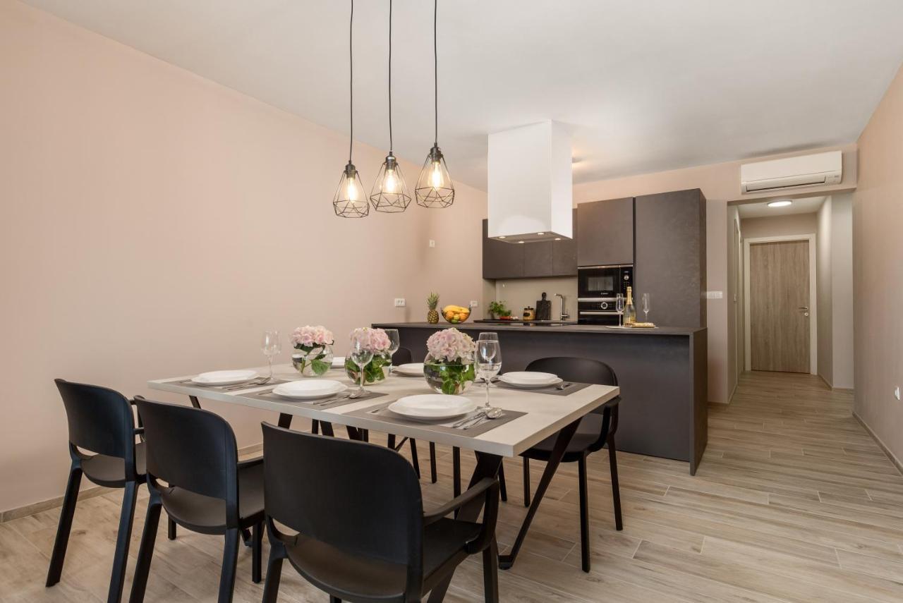 Apartment Hana Пиешчана Увала Екстериор снимка