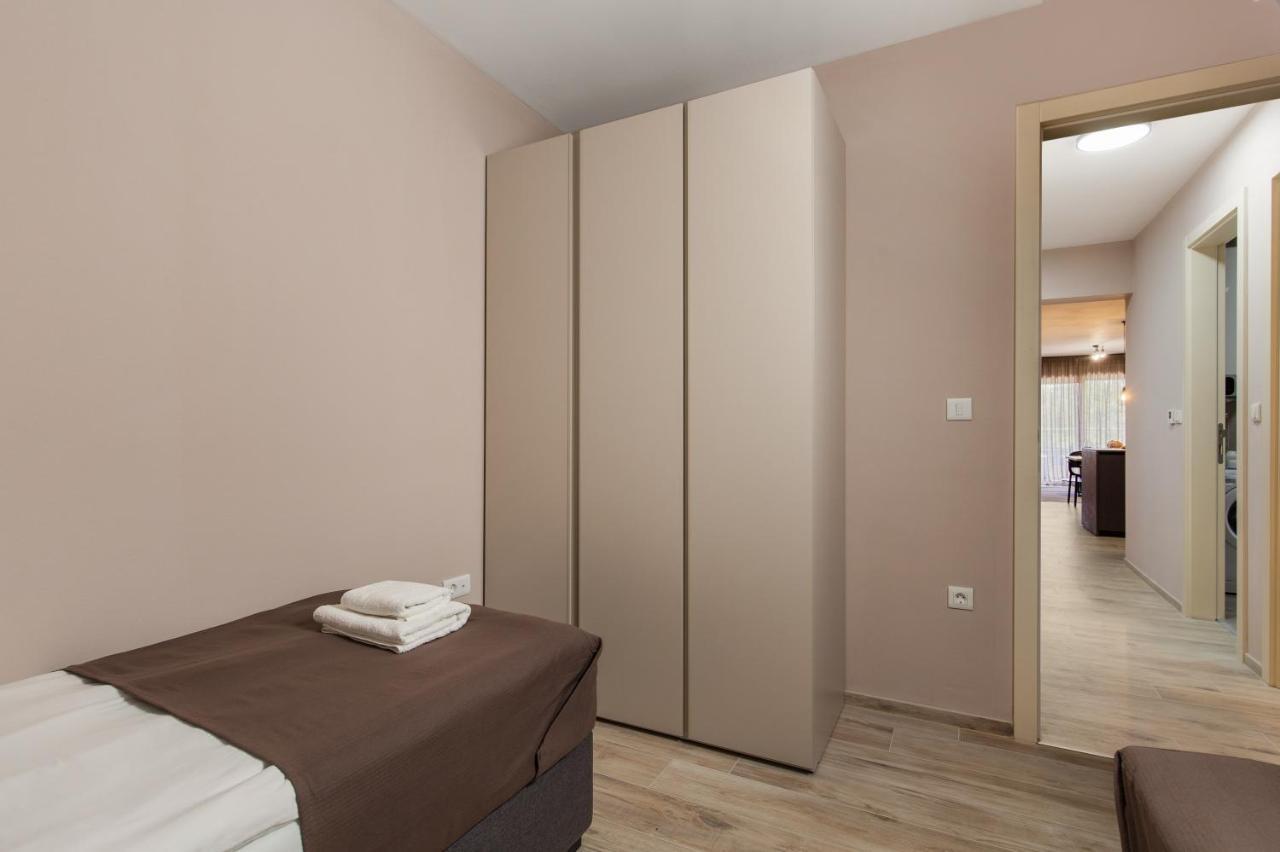 Apartment Hana Пиешчана Увала Екстериор снимка