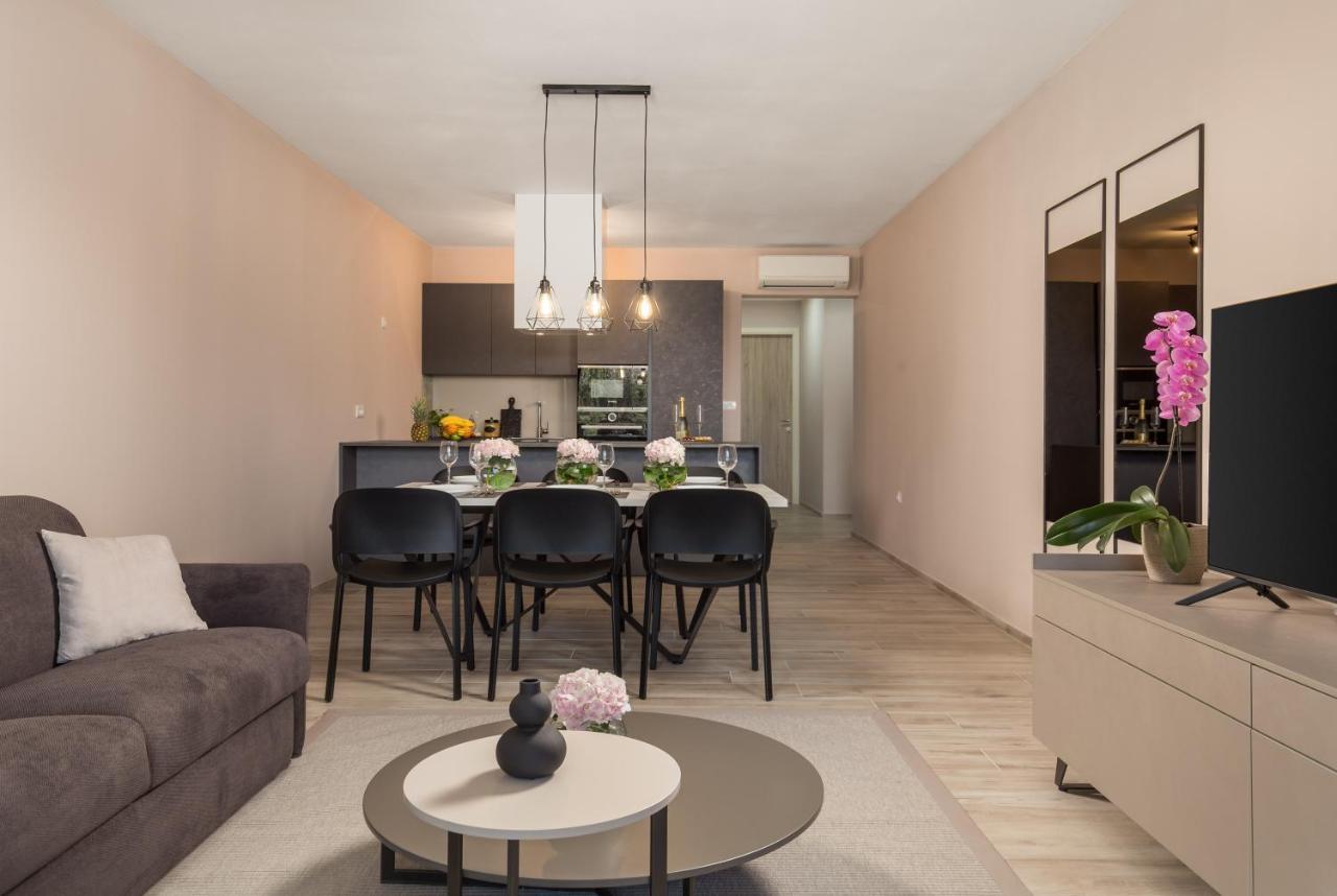 Apartment Hana Пиешчана Увала Екстериор снимка